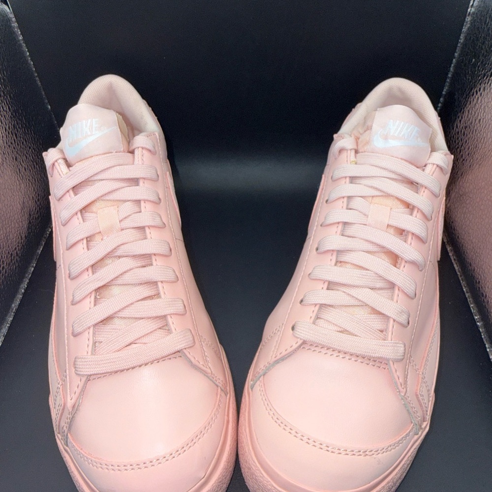 Size 8 - Nike Blazer Platform Low Atmosphere Wmns, DJ0292-600, New W/out Box